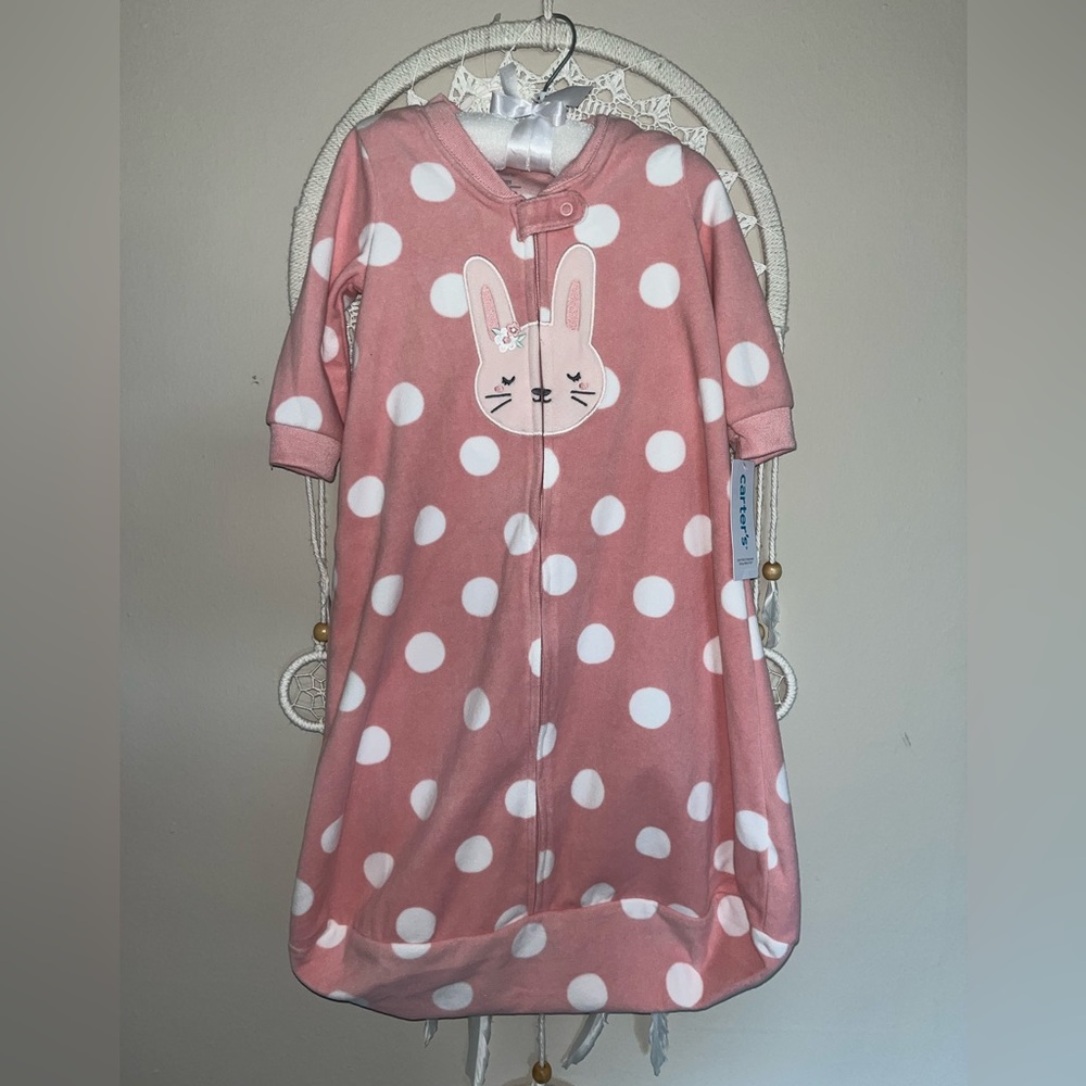 BRAND NEW WITH TAGS Carters 6-9 months sleep sack for girls